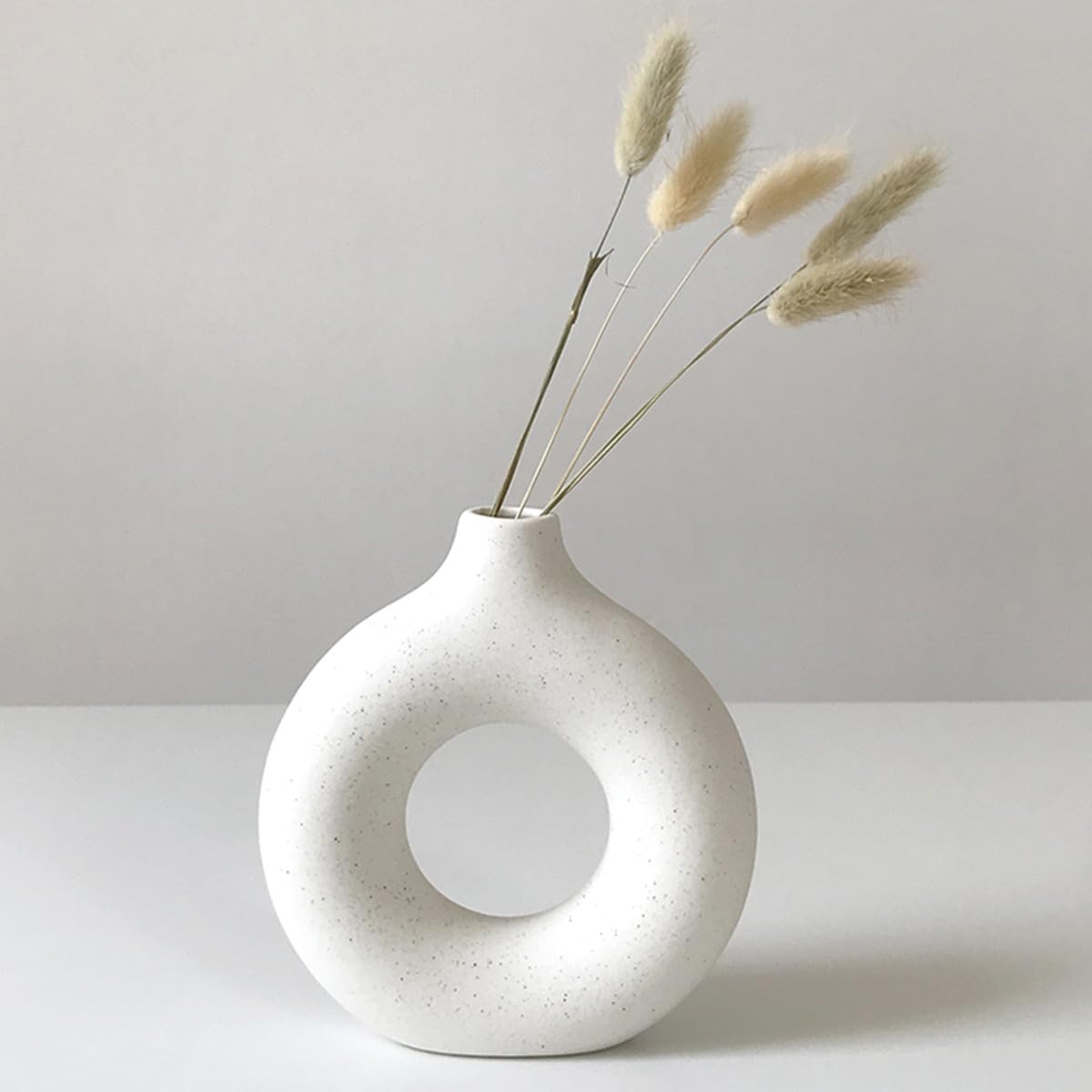 White Ceramic Vases for Pampas Gras...