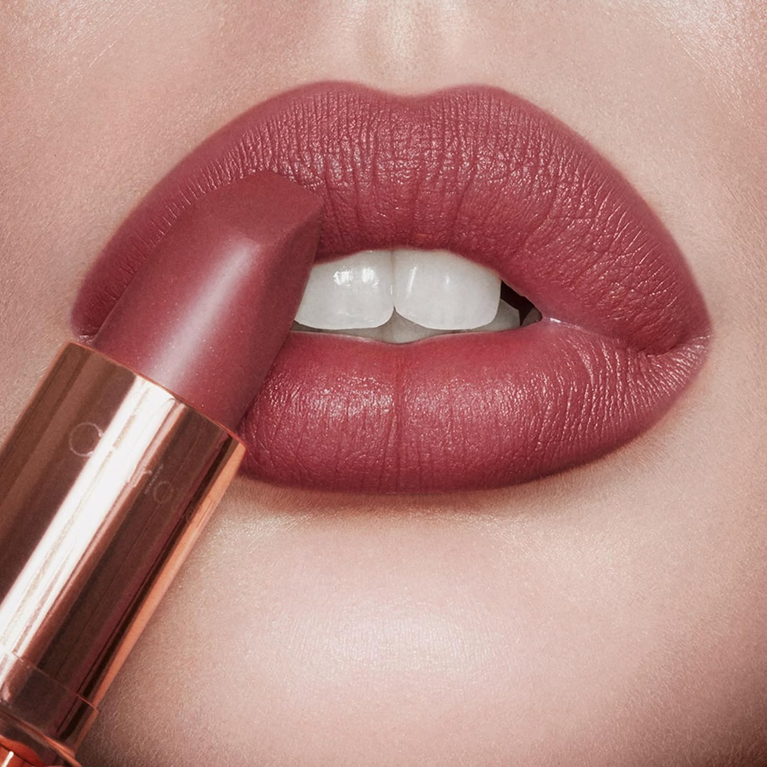 Charlotte Tilbury Matte Revolution Lipstick - Long Lasting, Matte Lipstick with Buildable Color & Lip-Loving Ingredients - Creamy, Easy to Blend Formula - Image 4